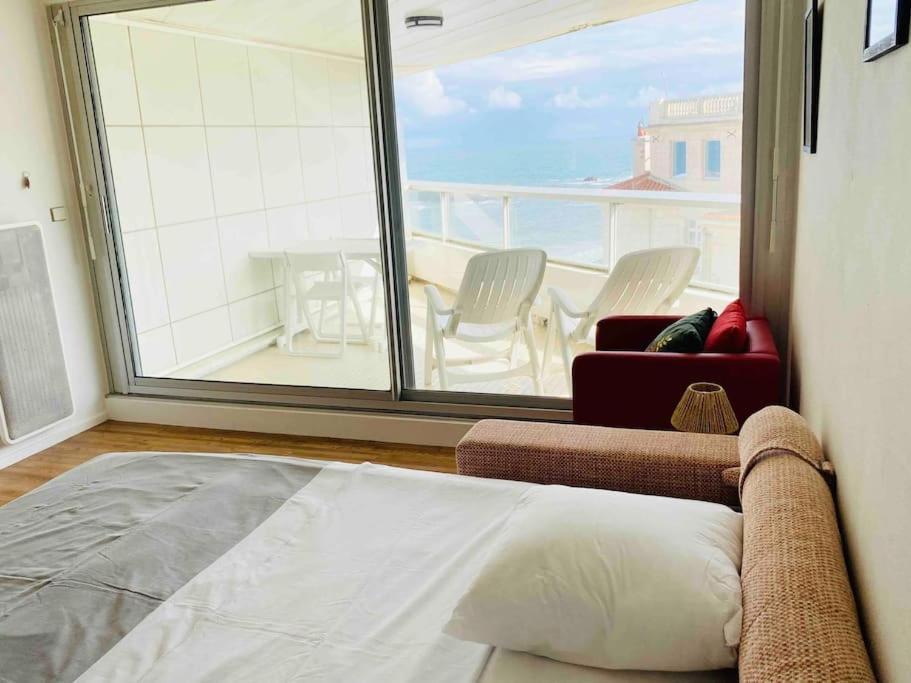 Studio Front De Mer Biarritz - Spa & Thalasso Exterior photo